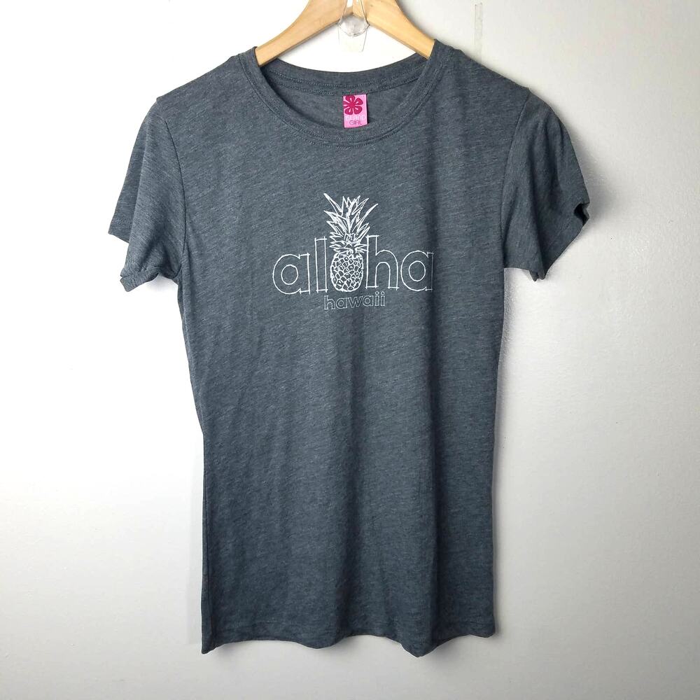 Island Girl Aloha Hawaii Pineapple Vacation IslandLife Graphic Tee Souvenir Gift